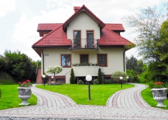 111 pokoje i domki całoroczne w Bieszczadach